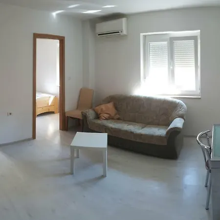 Cozy City Center Апартаменты